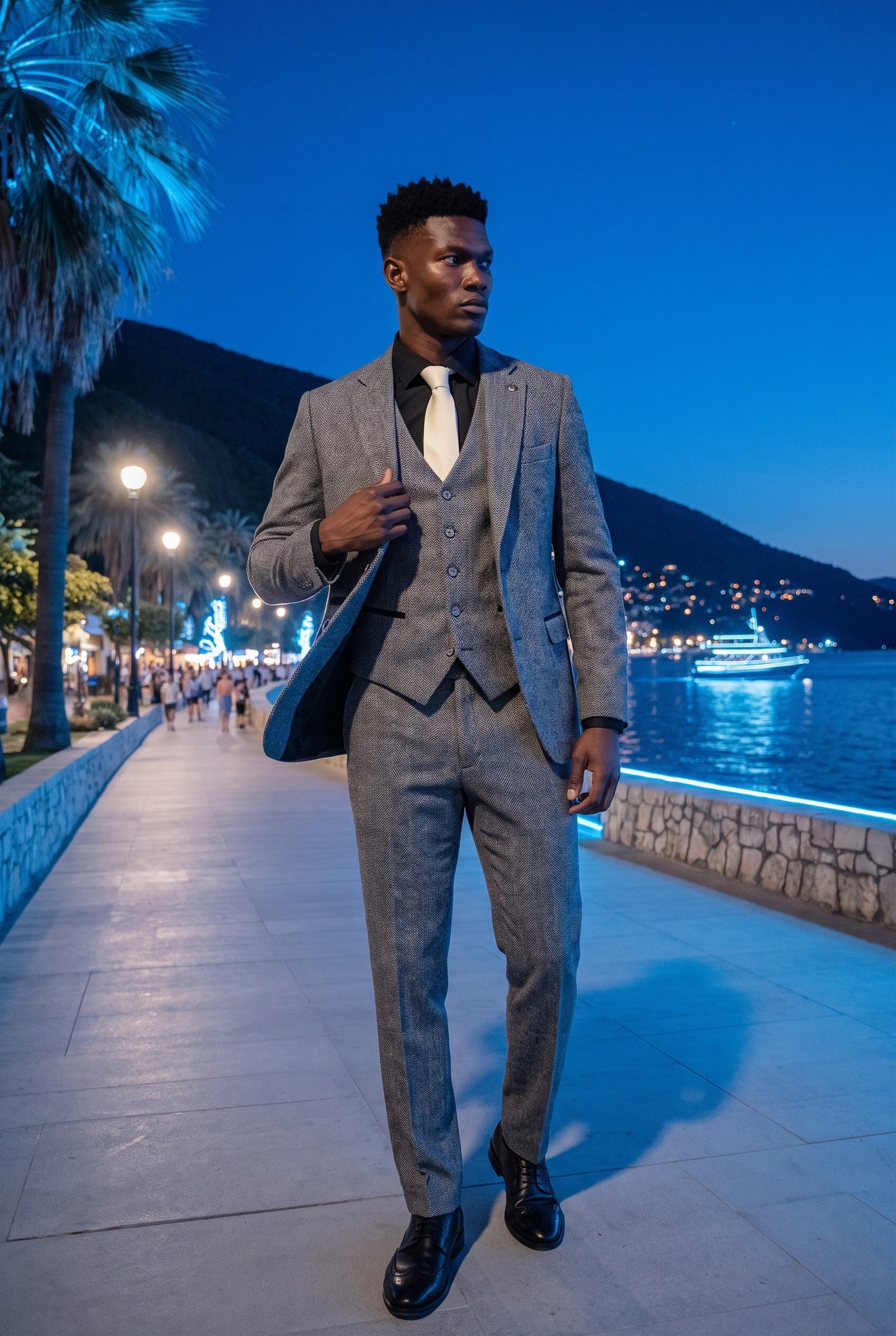 Look #975 styled with IM41 - Γκρι ανδρικό κοστούμι 3 τεμαχίων από τουίντ με σχέδιο ψαροκόκαλο