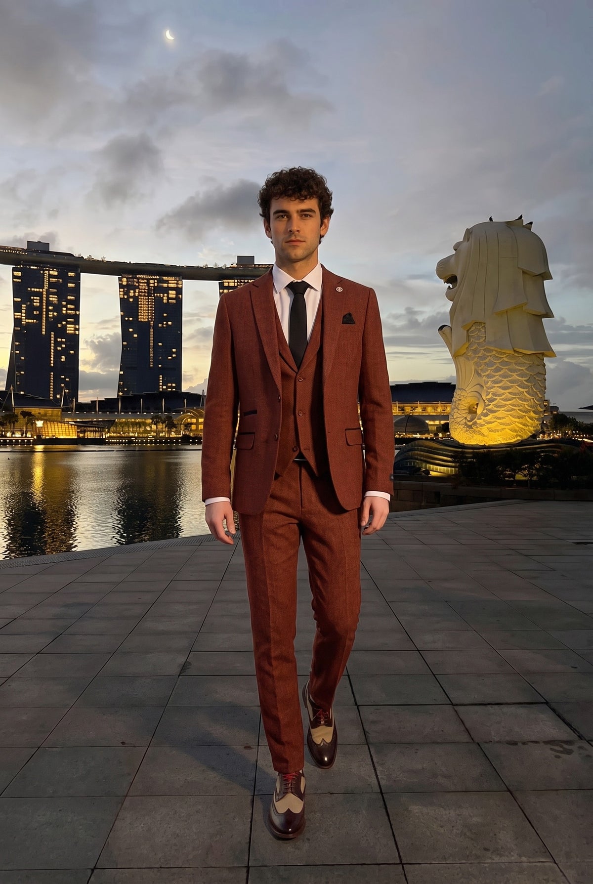 Look #935 styled with Κοστούμι 3 τεμαχίων από τουίντ σε σκουριά και ψαροκόκαλο