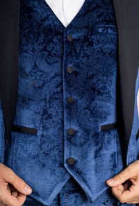 Ανδρικό μπλε βελούδινο σμόκιν γάμου AK-27 3 τεμαχίων με μαύρα σατέν πέτα