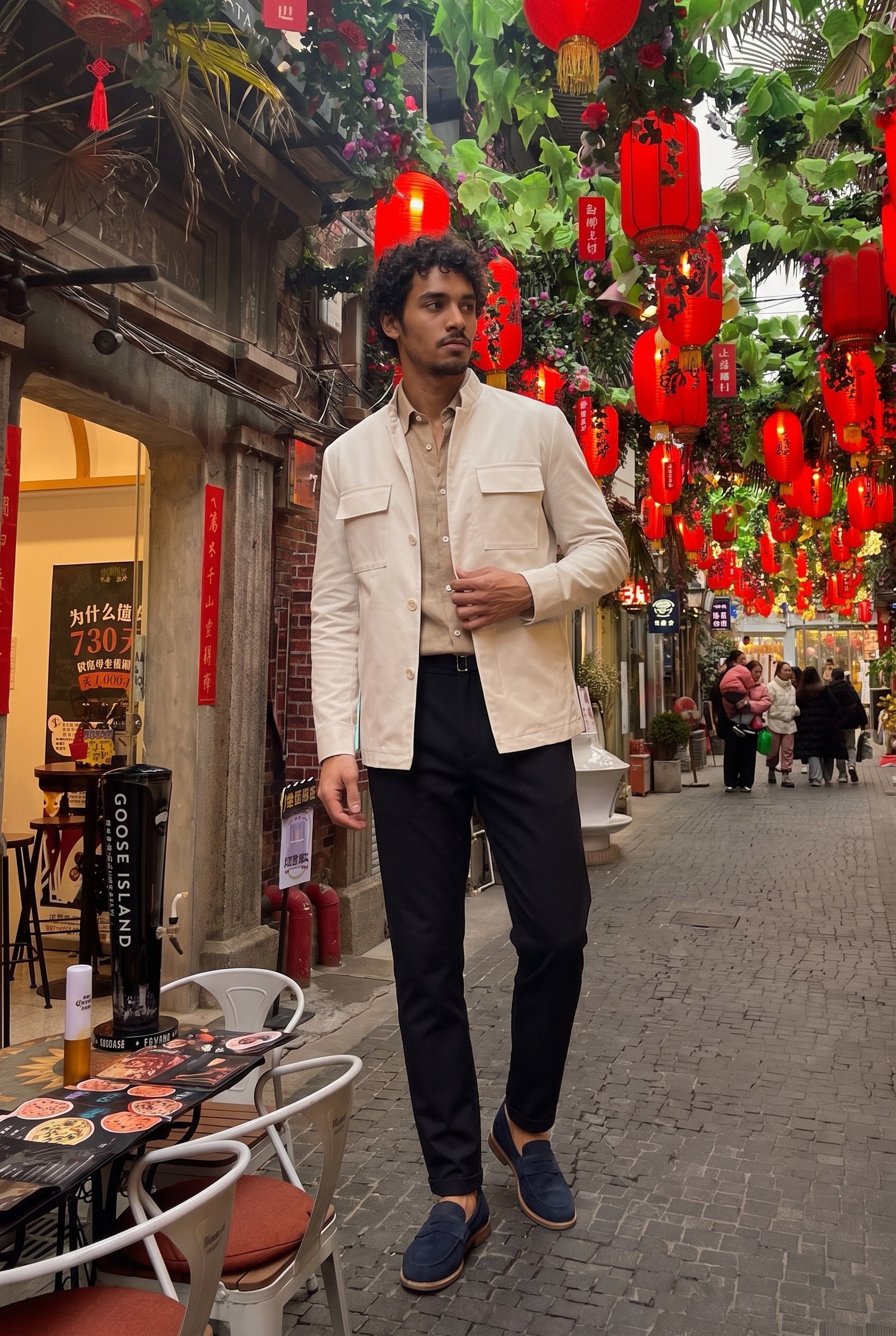 Look #851 styled with Ανδρικό λευκό μπουφάν πολλαπλών χρήσεων, ελαφρύ, άνετο μπουφάν από μείγμα βαμβακιού