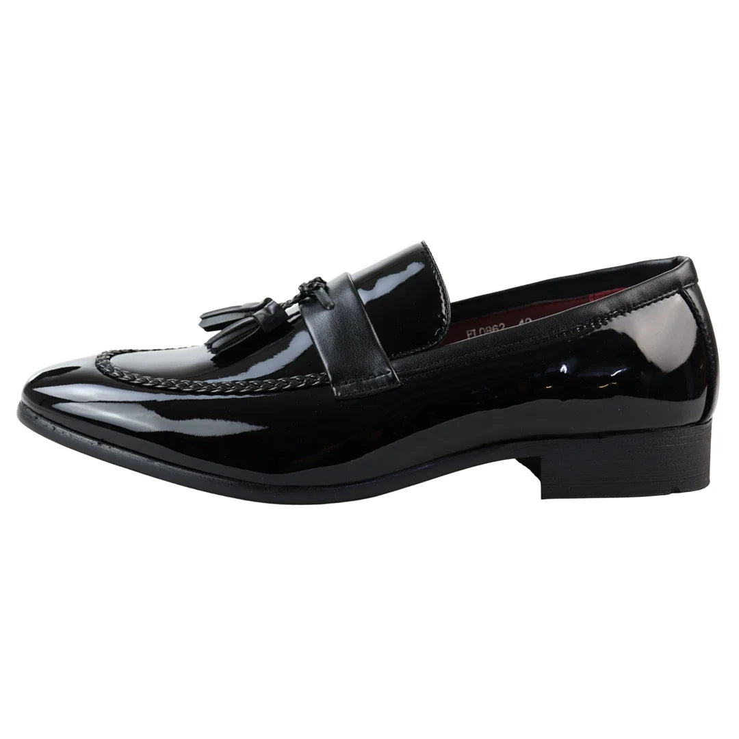 Ανδρικά Μαύρα Loafers με Λουστρίνι και Φούντα