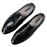 Ανδρικά Μαύρα Loafers με Λουστρίνι και Φούντα