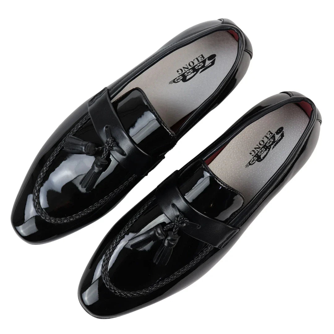Ανδρικά Μαύρα Loafers με Λουστρίνι και Φούντα