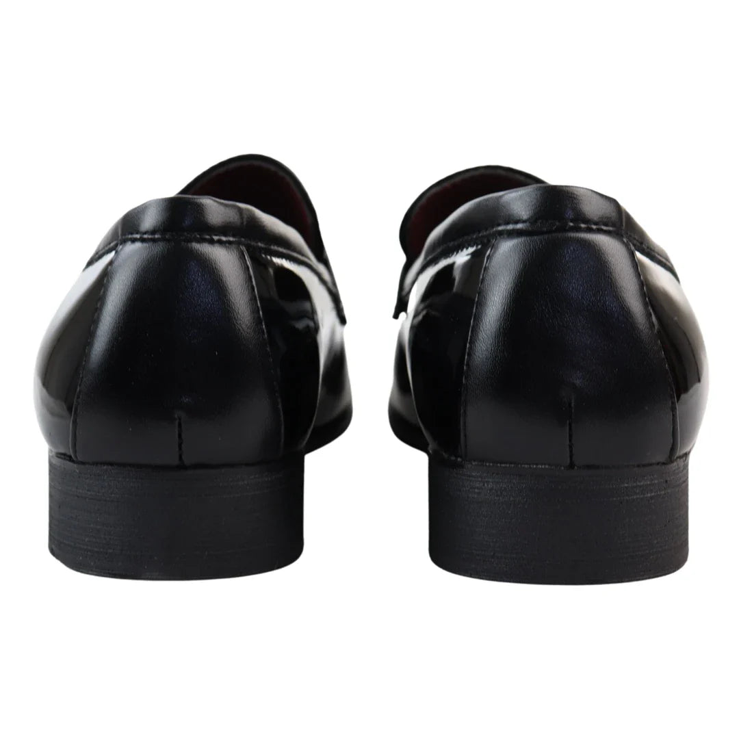 Ανδρικά Μαύρα Loafers με Λουστρίνι και Φούντα
