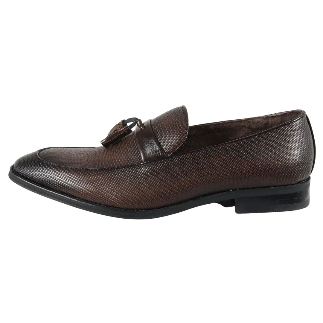 Ανδρικά Loafers με slip-on και φούντες, επίσημα παπούτσια