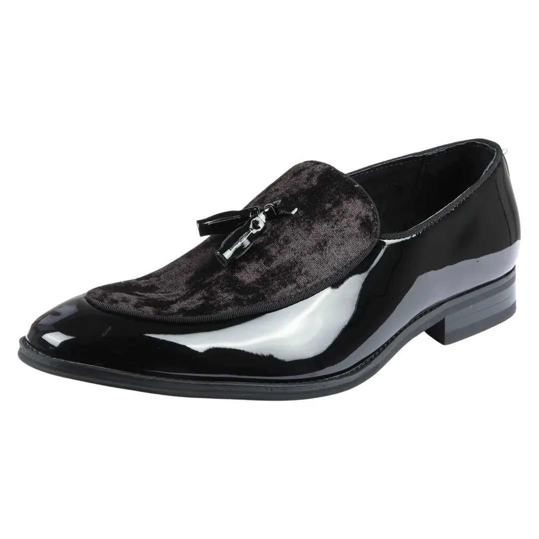 Ανδρικά Slip On Loafers με Φούντες από Βελούδο και Λεπτομέρειες σε Μαύρο Λουστρίνι