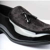 Ανδρικά Slip On Loafers με Φούντες από Βελούδο και Λεπτομέρειες σε Μαύρο Λουστρίνι