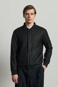 Ανδρικό μαύρο μίνιμαλ μπουφάν Smart Bomber