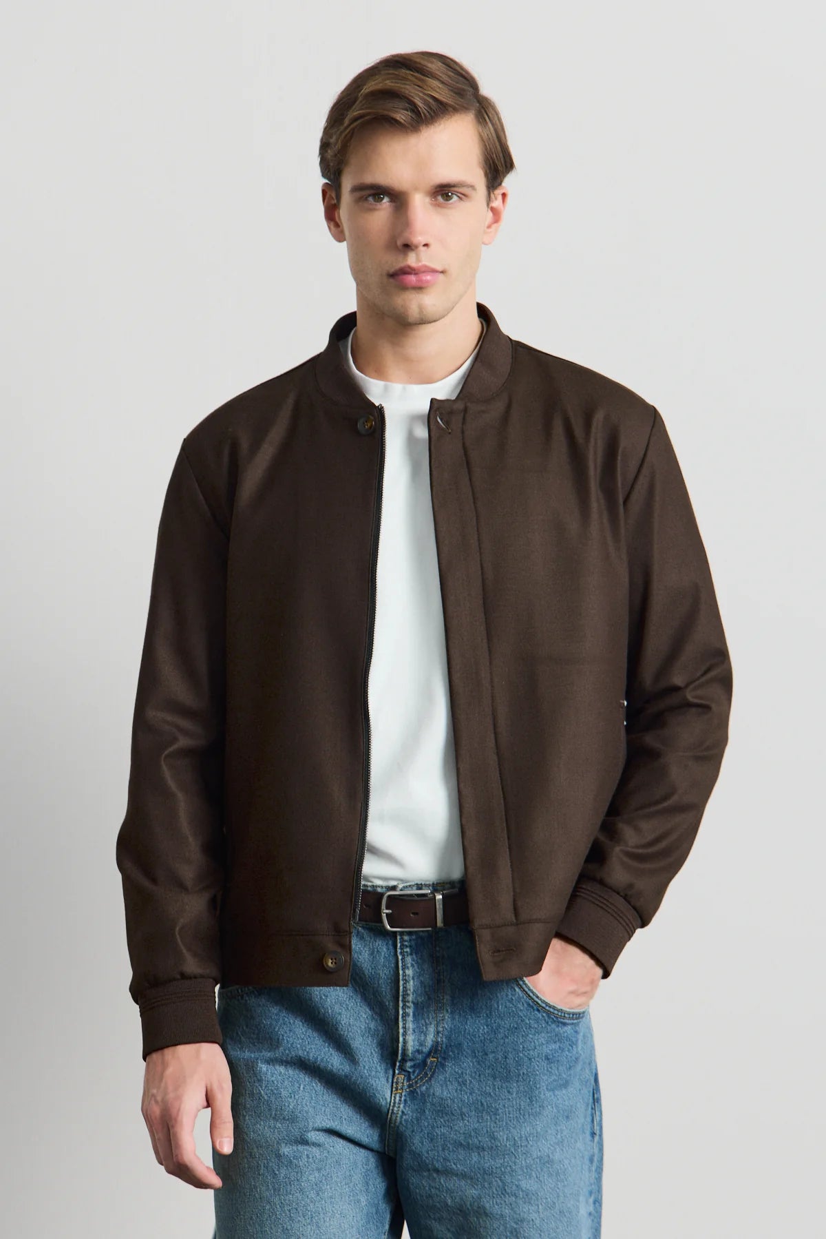Ανδρικό καφέ μίνιμαλ μπουφάν Smart Bomber