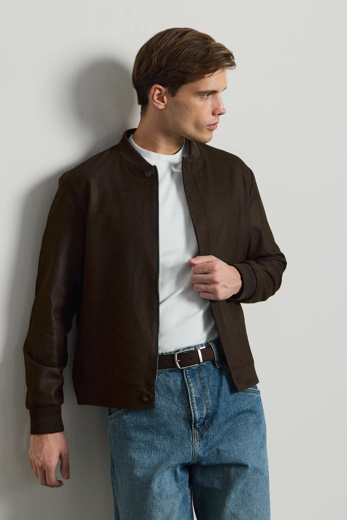 Ανδρικό καφέ μίνιμαλ μπουφάν Smart Bomber