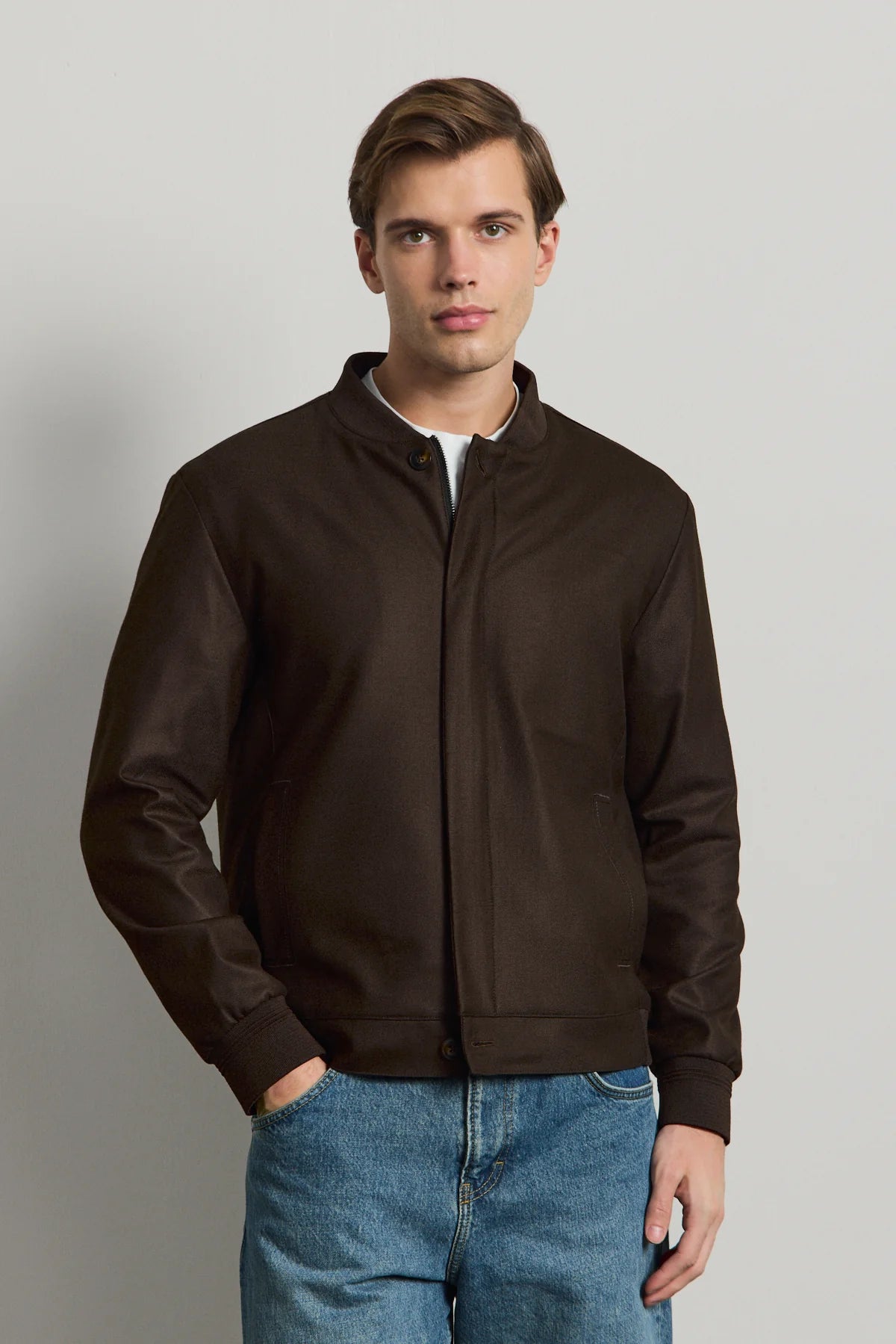 Ανδρικό καφέ μίνιμαλ μπουφάν Smart Bomber