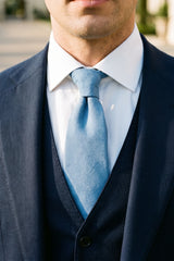 Ανδρική Γραβάτα με Φινίρισμα από Σουέτ σε Γαλάζιο Χρώμα