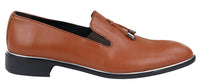 Ανδρικά παπούτσια με slip-on και μεταλλικό φινίρισμα