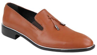 Ανδρικά παπούτσια με slip-on και μεταλλικό φινίρισμα