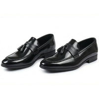 Ανδρικά Loafers με Γυαλιστερό Φούντα και Σλιπ-Οn