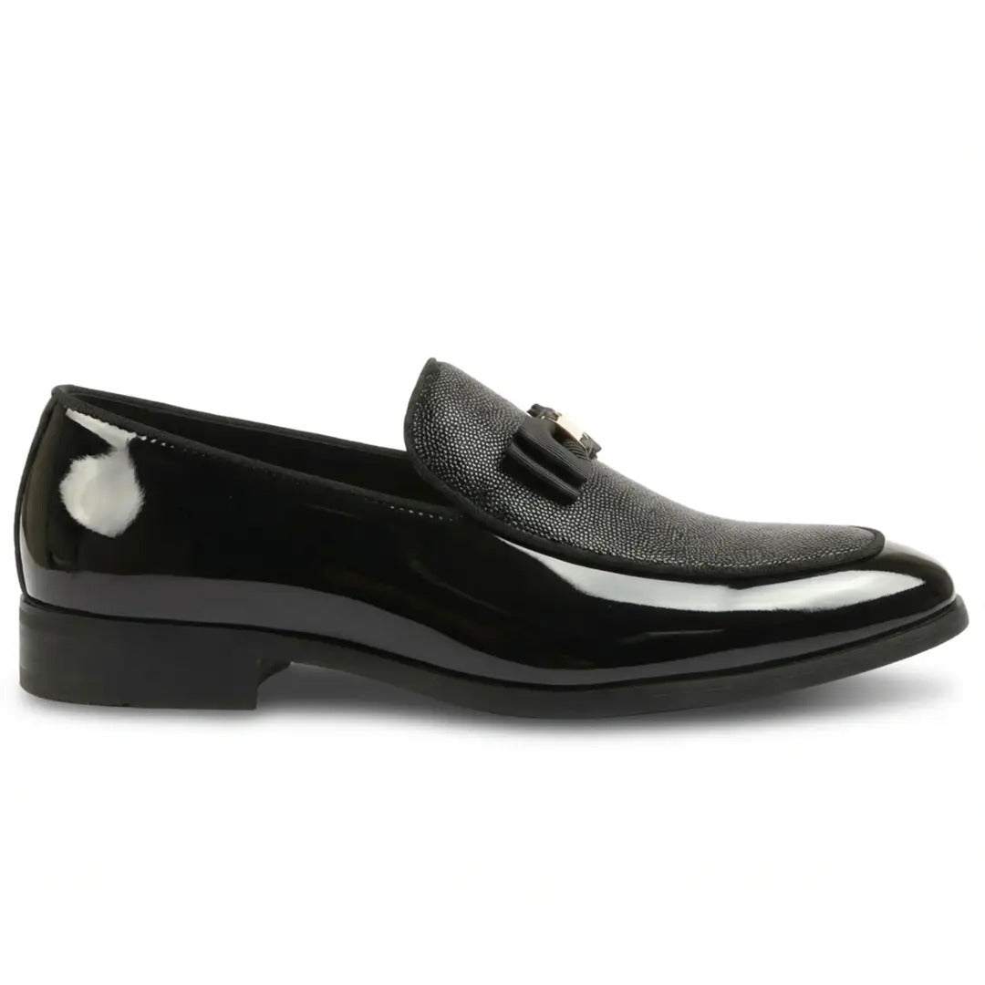 Ανδρικά Loafers με ανάγλυφη υφή και αγκράφα στο μπροστινό μέρος, εμβληματικά, με φιόγκο