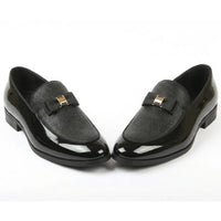 Ανδρικά Loafers με ανάγλυφη υφή και αγκράφα στο μπροστινό μέρος, εμβληματικά, με φιόγκο