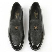 Ανδρικά Loafers με ανάγλυφη υφή και αγκράφα στο μπροστινό μέρος, εμβληματικά, με φιόγκο