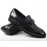 Ανδρικά Loafers με ανάγλυφη υφή και αγκράφα στο μπροστινό μέρος, εμβληματικά, με φιόγκο