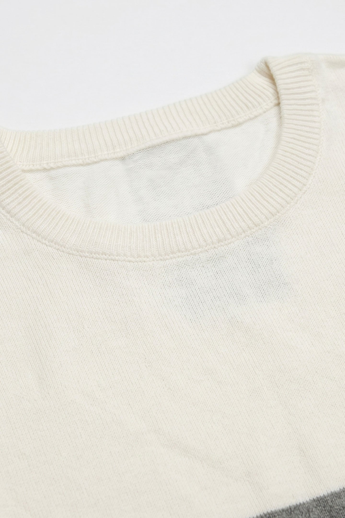 Πλεκτό T-Shirt με Λευκό και Μαύρο Χρώμα για Άνδρες